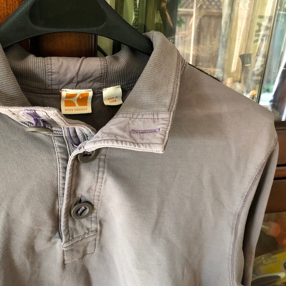 BOSS ORANGE Men's Light Gray sweater with Subtle Purple Stitching